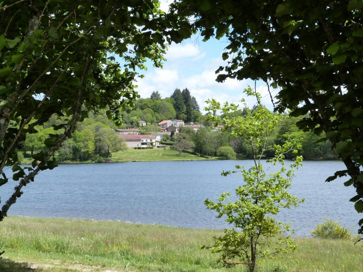 Lumineuse Maison Neuve, Cosy,67M², 2 Chambres/6 Couchages 1Km Lac, 200M Du Bourg. Vue Paisible, Sur La Nature Saint-Pardoux  Luaran gambar