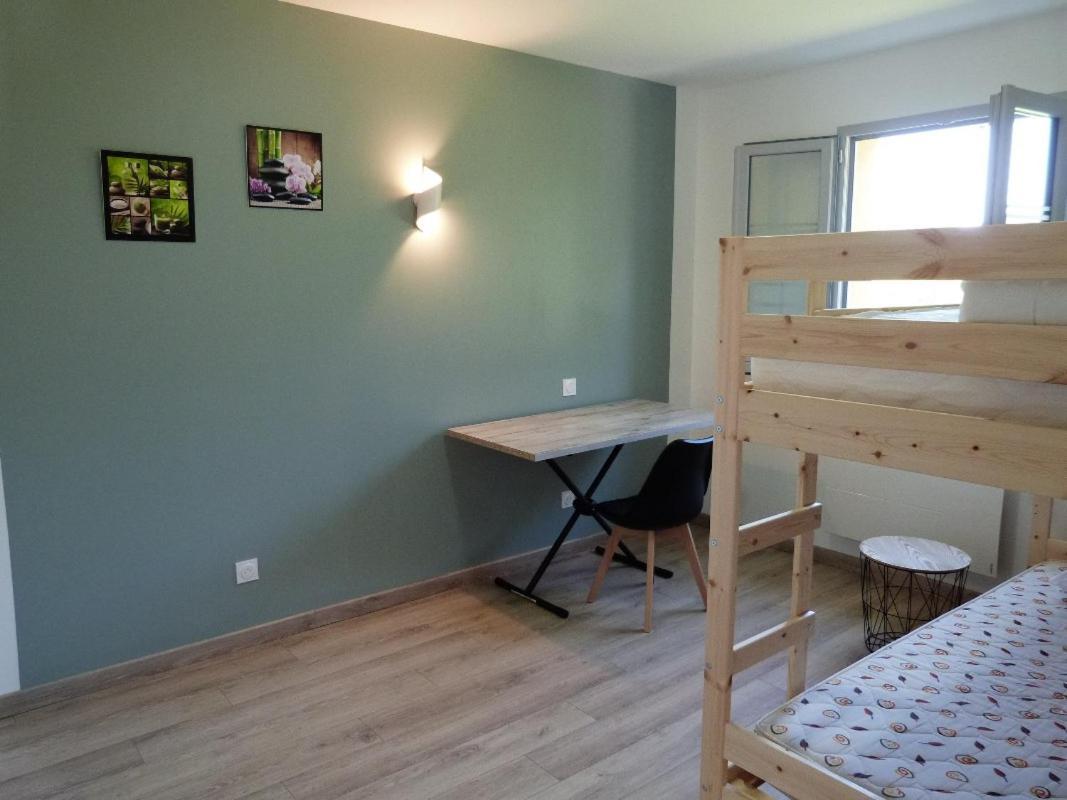 Lumineuse Maison Neuve, Cosy,67M², 2 Chambres/6 Couchages 1Km Lac, 200M Du Bourg. Vue Paisible, Sur La Nature Saint-Pardoux  Luaran gambar